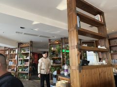 -牛德亨臻牛潮汕火锅(万邦时代店)