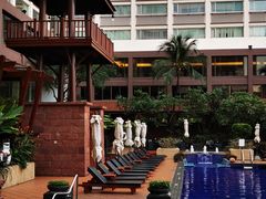 -曼谷湄南河畔华美达广场酒店