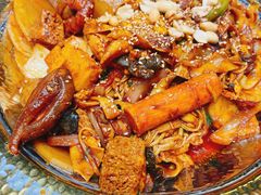 -阿上阿上麻辣香锅&麻辣烫(朝阳蓝色港湾店)