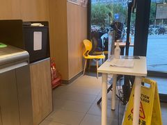 -麦当劳(燕顺路店)