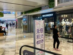-深圳星河丽思卡尔顿酒店