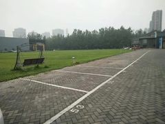 -蓝地时尚庄园(北京清河营地铁站店)