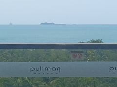 -三亚湾海居铂尔曼度假酒店