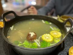 -盡膳口福跷脚牛肉火锅(时代广场店)