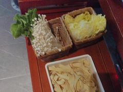 -老员外骨汤火锅(海州古城店)