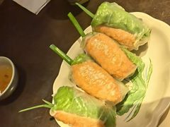 -大头虾越式风味餐厅(光明广场店)