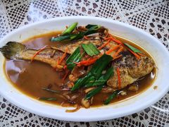 葱油东海黄鱼-海味鲜温州家常菜