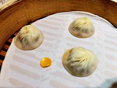 黑松露小笼包-鼎泰丰(渔阳店)