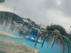 -热带风暴水上乐园