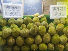 -曼阁市场水果批发市场