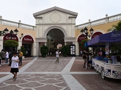 -佛罗伦萨小镇广佛名品奥特莱斯(疏港路店)