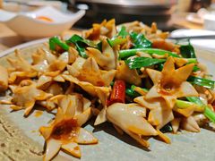 -一朵菌·野生菌探索家火锅(南亚店)