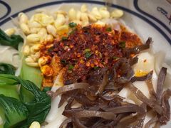 -陇上秦轩西安biangbiang面(朝龙汇店)