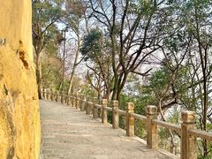 -灵岩山风景区