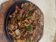-标记美食新鲜猪杂(兴南大道店)