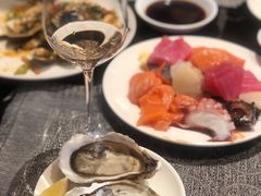 -云端西餐厅(南宁龙光那莲豪华精选酒店)
