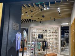 -Onitsuka Tiger(港汇恒隆广场店)