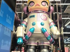 -泡泡玛特POPMART(侨福芳草地店)