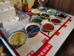 -阿润打边炉·鲜切鸡煲(华漕店)