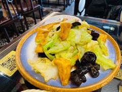 木耳圆白菜炒豆腐-天津卫码头(南开大悦城店)