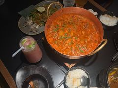 -Ameigo梅果·云贵川bistro(长宁来福士店)