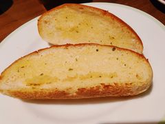 蒜香面包-萨莉亚意式餐厅(杭州滨江天街店)