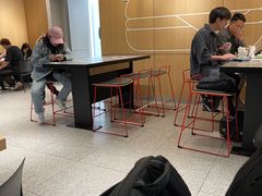 -麦当劳(徐汇漕溪北路百脑汇店)