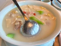 -甬妈妈湖畔里餐厅(唐山南湖旅游景区店)