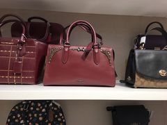 -唯品会(北京国瑞城店)