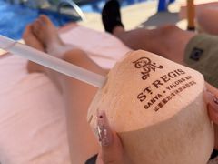 -三亚亚龙湾瑞吉酒店·宴悦Driftwood·游水海鲜·牛排·草坪·私人定制
