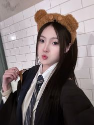 -朗峰专业美发沙龙