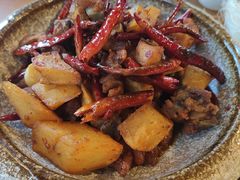 头牌干椒鸡-隔壁老王·家常云南菜(花巷店)