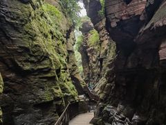 -龙潭大峡谷