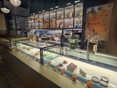 面包甜点陈列柜-老梦面包CHEZMOREL(麦子店)