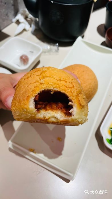 蔡澜点心(三里屯T+MALL店)酥皮山楂叉烧包图片