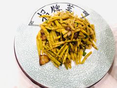 -雅和生态渔庄·宜城锅巴饭(龙灵山公园店)