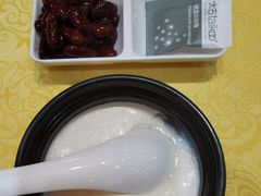 自制水果酸奶-德乐海蒙餐