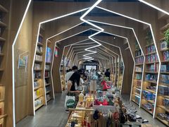 -覔书店(壹方城店)