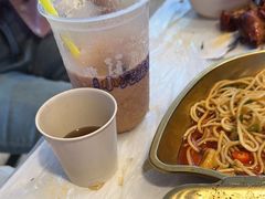 -石牌岭小亮蒸虾•湖北老字号(左岭店)