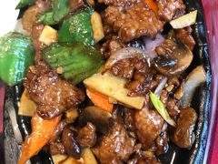 -金丰鱼庄(四团店)