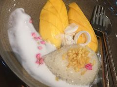 -Nings Mango Stand