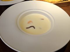 -卡普里披萨·牛扒·下午茶
