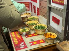 -柳州肥姨妈大骨螺蛳粉(万达中心店)