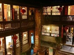 -石屏会馆