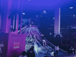 -欧酷世界动力星球(王府井奥莱UP TOWN店)