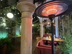 -Osteria Garden 生蚝花园餐厅(原进贤路店)