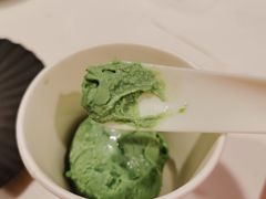 -潮一不贰·法式甜品·生日蛋糕·西式简餐(外滩店)