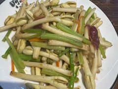 -民间瓦缸煨汤館(嵩山路店)