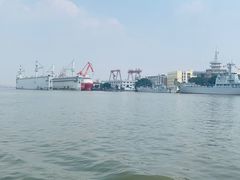 -鱼珠码头(轮渡站)