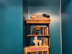 -荒岛实景沉浸密室(江汉路1店)